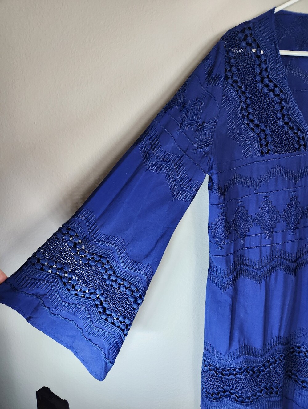 La Blanca Womens |M| Island Fare Blue Crochet/Embroidered Tunic Swim Cover Up - Picture 5 of 9